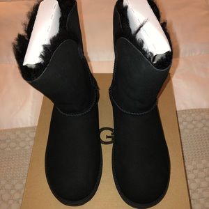 Ugg classic short cuff